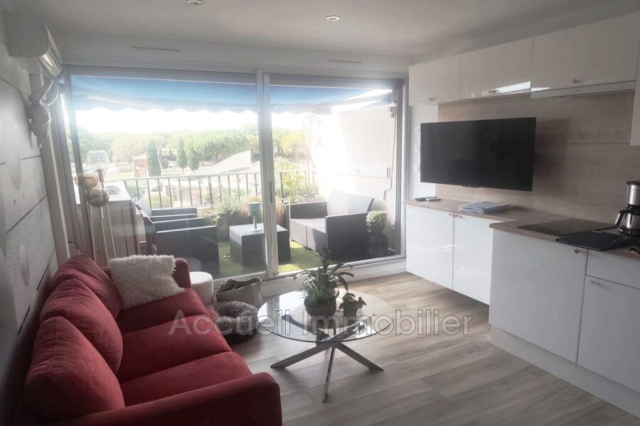 Appartement à vendre à Le Grau-du-Roi — Vue parc & jardin — photo 2