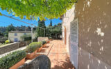 Maison à vendre à Cotignac — Vue sur la ville — photo 3