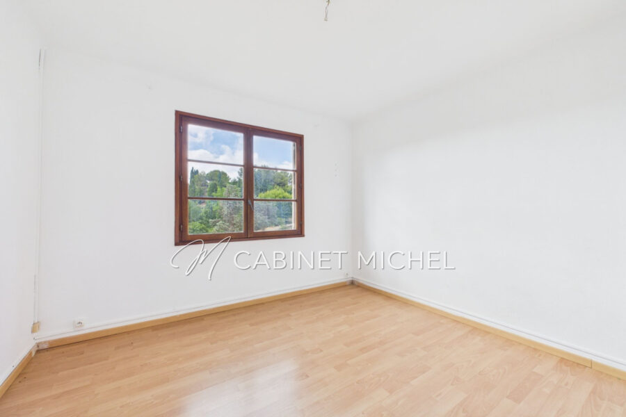 Maison à vendre à Le Rouret — Vue nature — photo 9