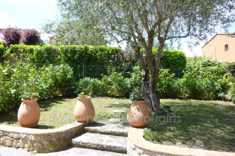 Maison à vendre à Mougins — Vue parc & jardin — photo 16