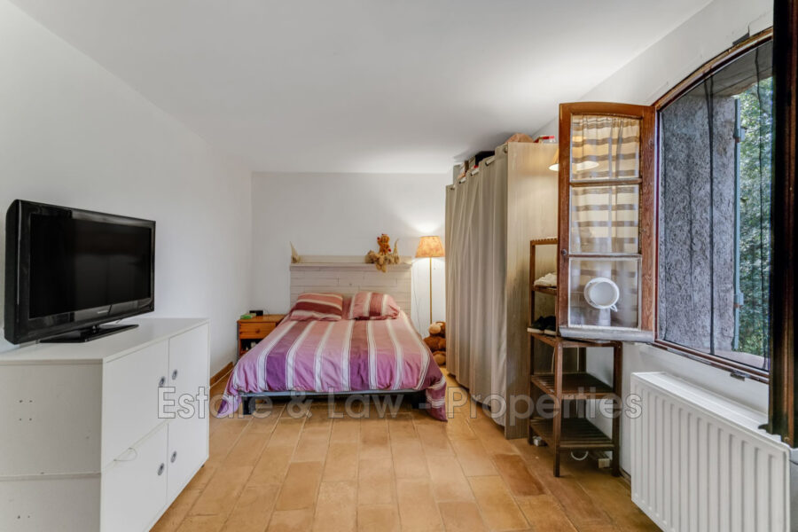 Maison à vendre à La Môle — Vue nature — photo 9