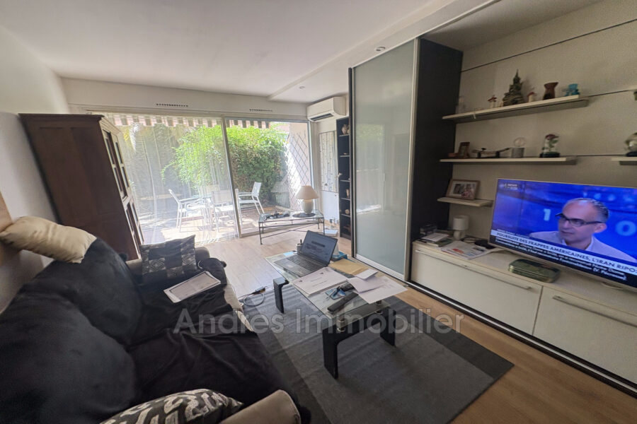 Appartement à vendre à Mandelieu-la-Napoule — Vue nature — photo 14
