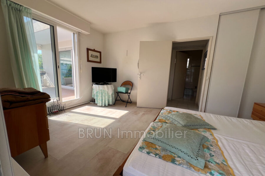 Appartement à vendre à Antibes — Vue parc & jardin — photo 15