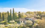 Maison à vendre à Saint-Paul-en-Forêt — Vue montagne — photo 12