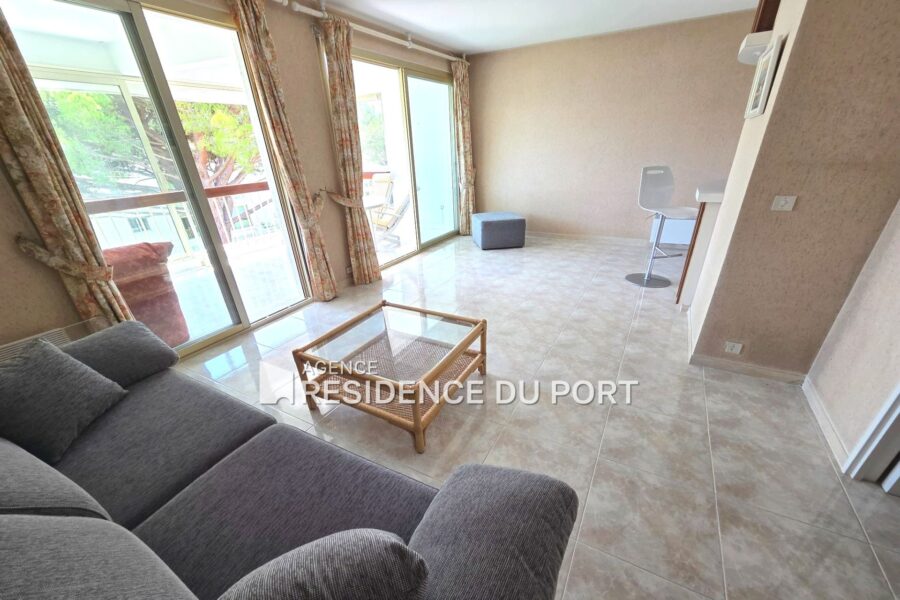 Appartement à vendre à Mandelieu-la-Napoule — Vue marina & port — photo 6