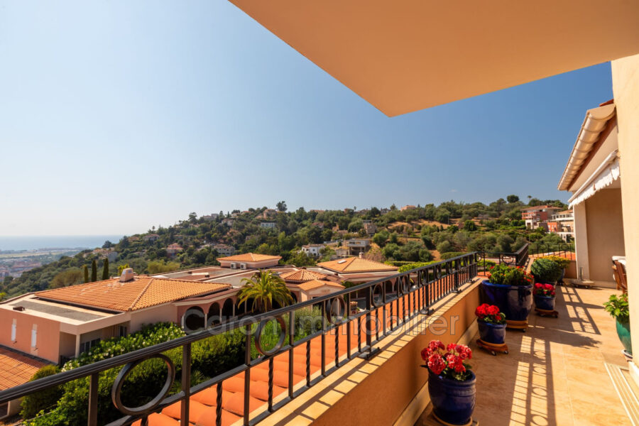 Appartement à vendre à Mandelieu-la-Napoule — Vue mer — photo 3