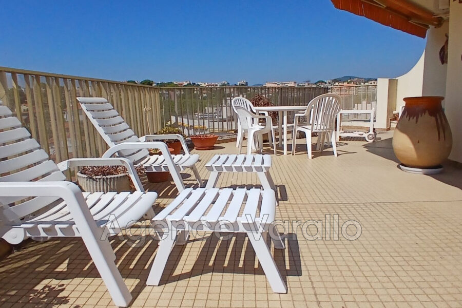 Appartement à vendre à Antibes — Vue mer — photo 6