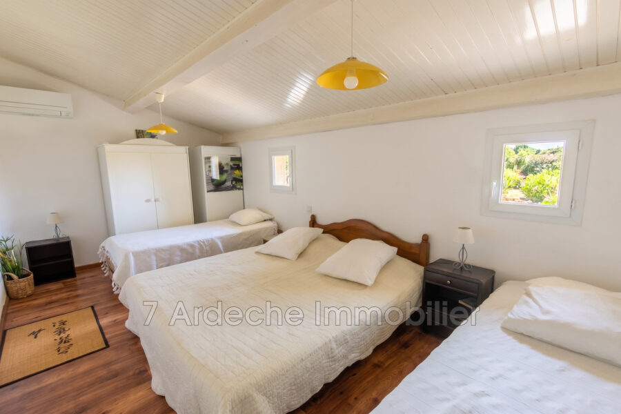Maison à vendre à Villeneuve-de-Berg — Vue nature — photo 12