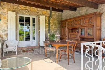 Maison à vendre à Villeneuve-de-Berg
