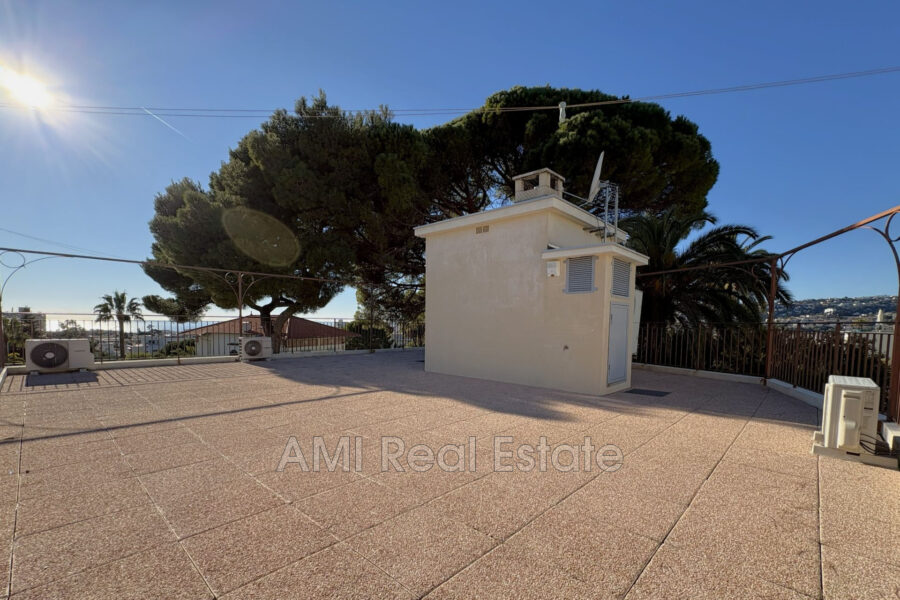 Maison à vendre à Nice — Vue mer — photo 11
