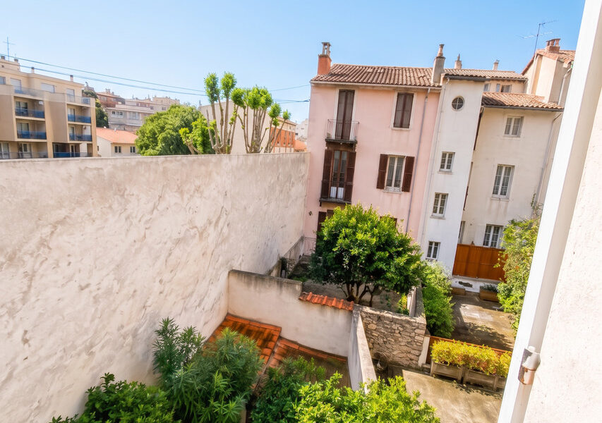 Appartement à vendre à Marseille 2e arrondissement — Vue parc & jardin — photo 1