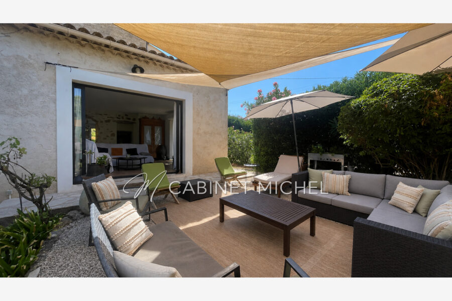 Maison à vendre à Le Rouret — Vue nature — photo 8