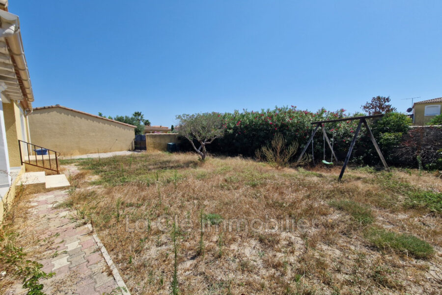Maison à vendre à Aigues-Mortes — Vue parc & jardin — photo 15