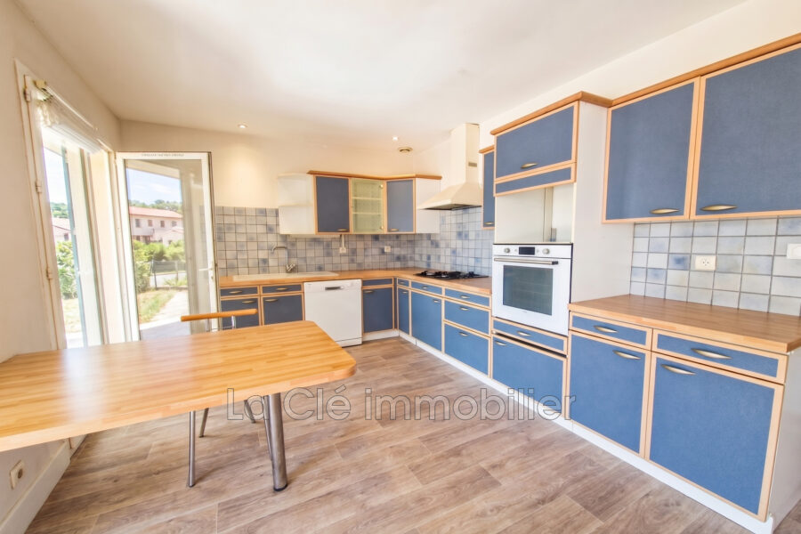 Maison à vendre à Aigues-Mortes — Vue parc & jardin — photo 8