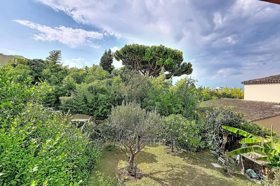 Appartement à vendre à Cagnes-sur-Mer — Vue parc & jardin — photo 3