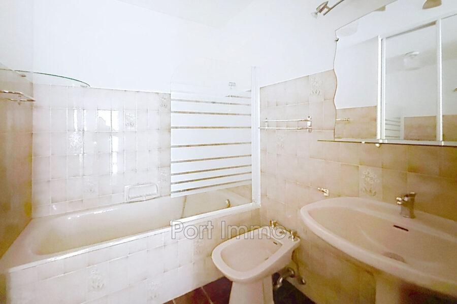 Appartement à vendre à Cagnes-sur-Mer — Vue parc & jardin — photo 7
