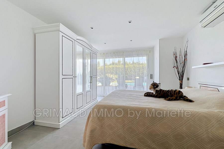 Maison à vendre à Cogolin — Vue nature — photo 18