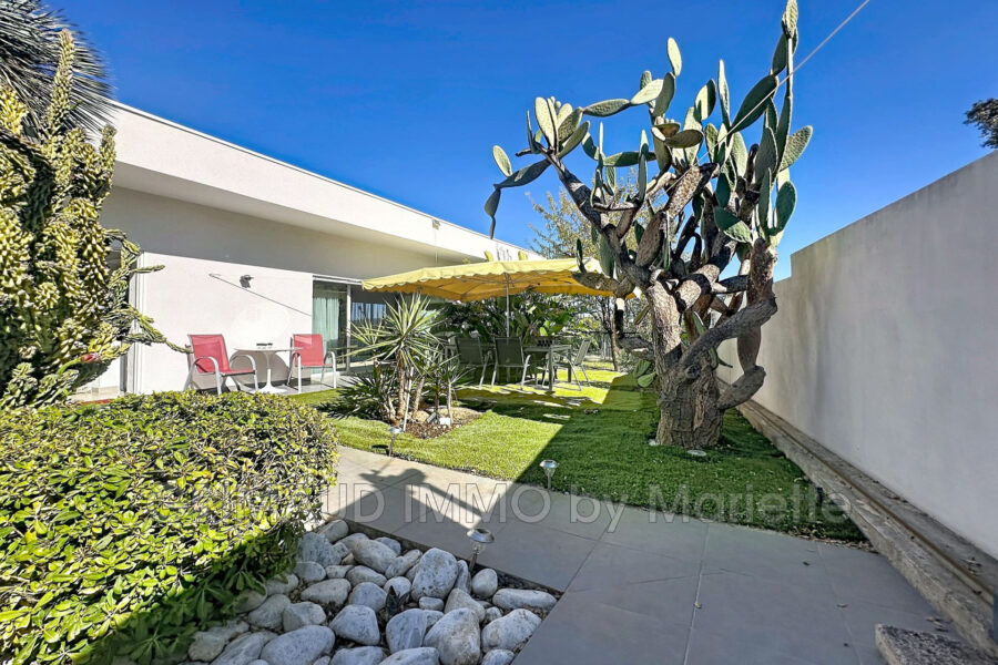 Maison à vendre à Cogolin — Vue nature — photo 6