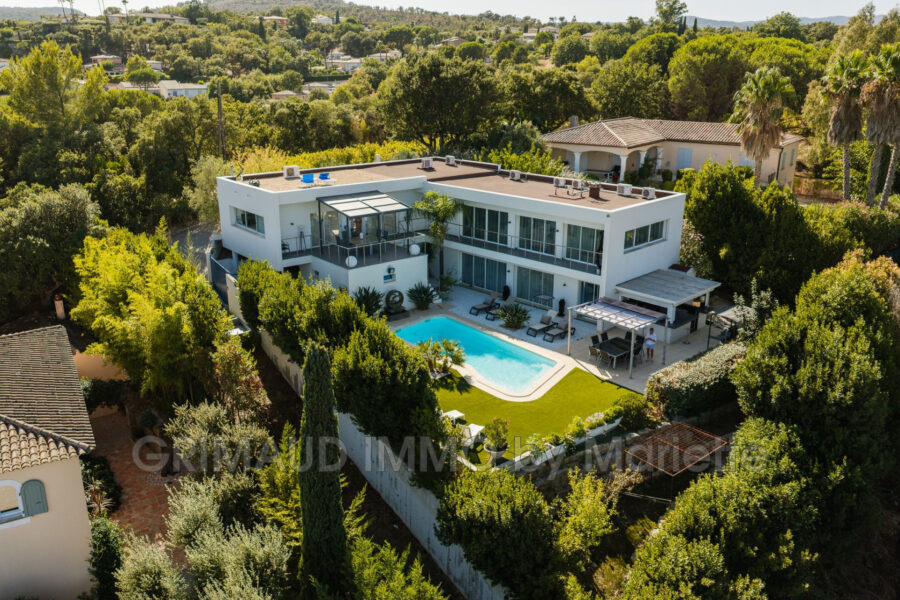 Maison à vendre à Cogolin — Vue nature — photo 10