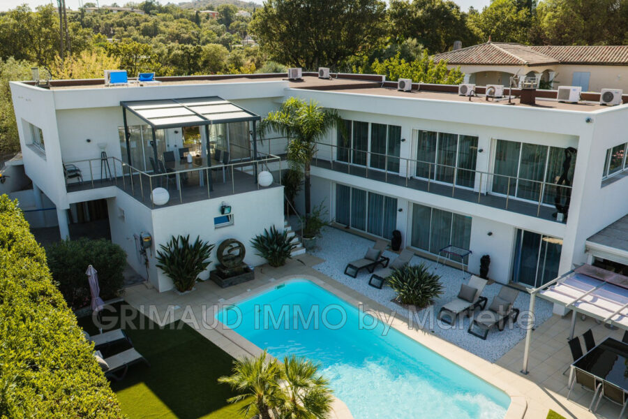 Maison à vendre à Cogolin — Vue nature — photo 3