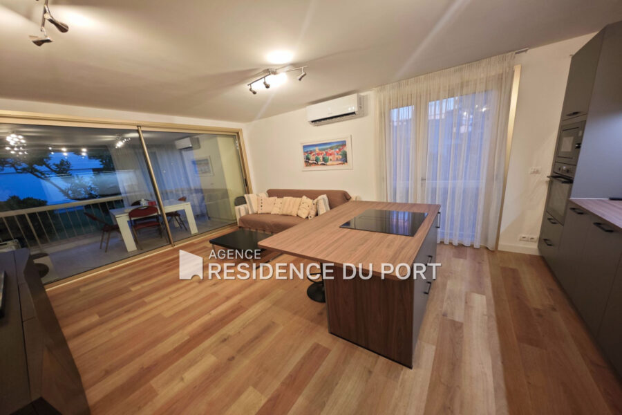 Appartement à vendre à Mandelieu-la-Napoule — Vue parc & jardin — photo 5