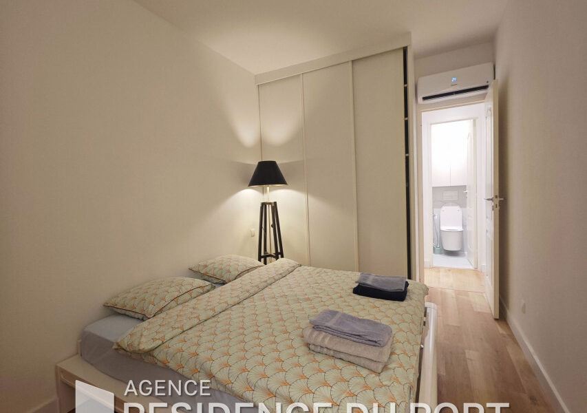 Appartement à vendre à Mandelieu-la-Napoule — Vue parc & jardin — photo 11