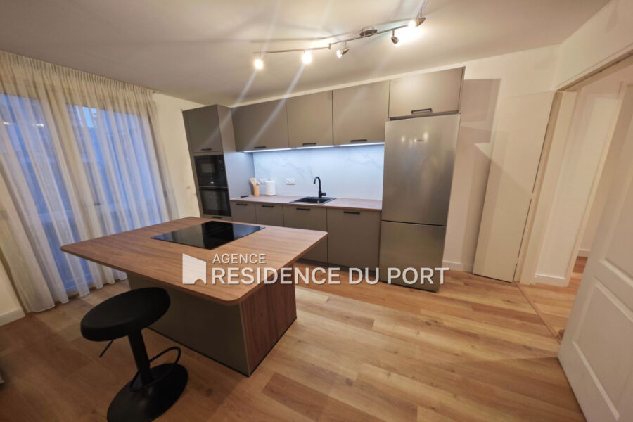 Appartement à vendre à Mandelieu-la-Napoule — Vue parc & jardin — photo 7