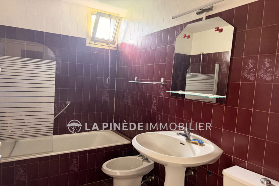 Appartement à vendre à Cagnes-sur-Mer — Vue parc & jardin — photo 6