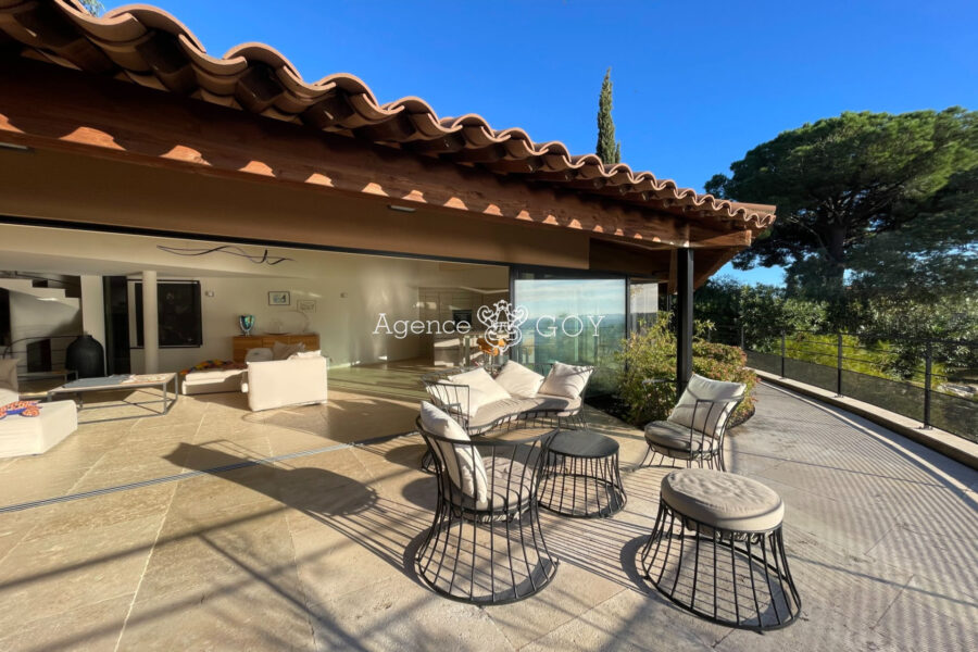 Maison à vendre à Rayol-Canadel-sur-Mer — Vue mer — photo 4