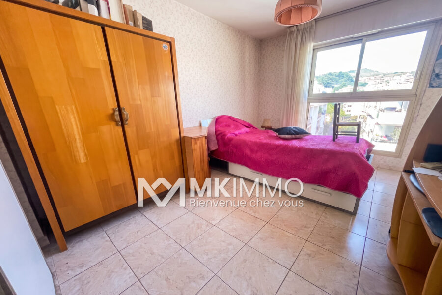 Appartement à vendre à Saint-Laurent-du-Var — Vue sur la ville — photo 5