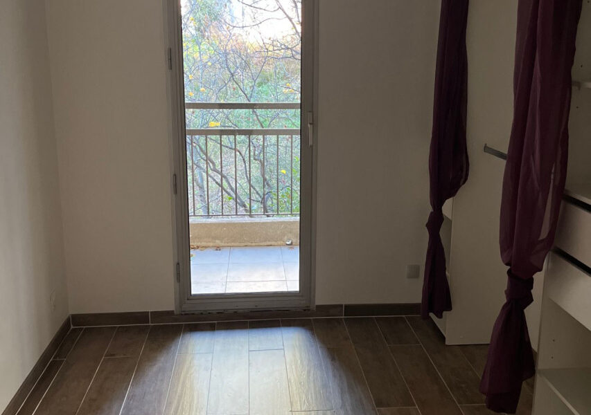Appartement à vendre à Marseille 13e arrondissement — Vue parc & jardin — photo 9