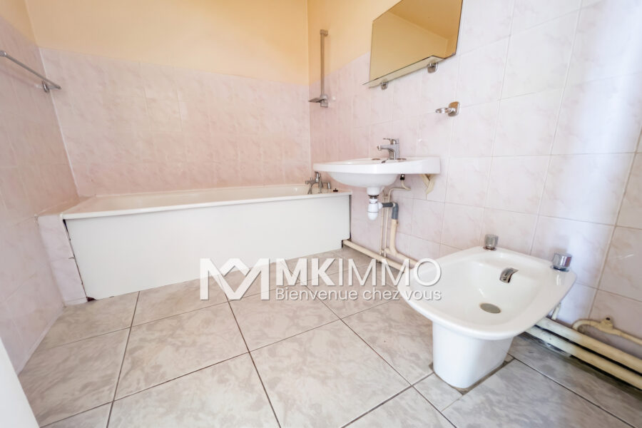 Appartement à vendre à Juan-les-Pins — Vue mer — photo 2
