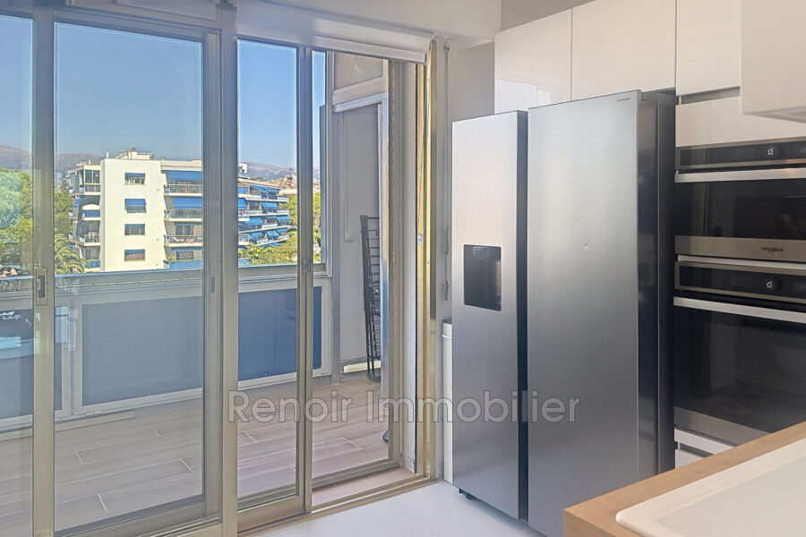 Appartement à vendre à Cagnes-sur-Mer — Vue mer — photo 12