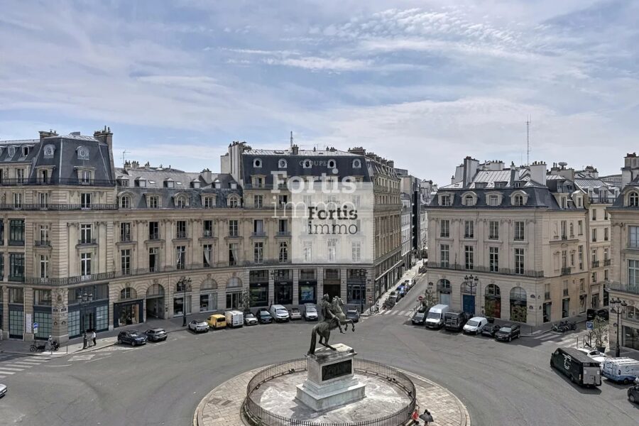 Appartement à vendre à Paris 2e arrondissement — Vue monument — photo 2