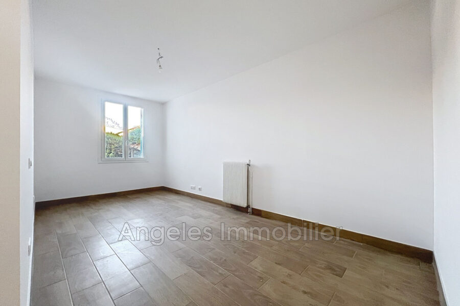 Maison à vendre à Juan-les-Pins — Vue mer — photo 8