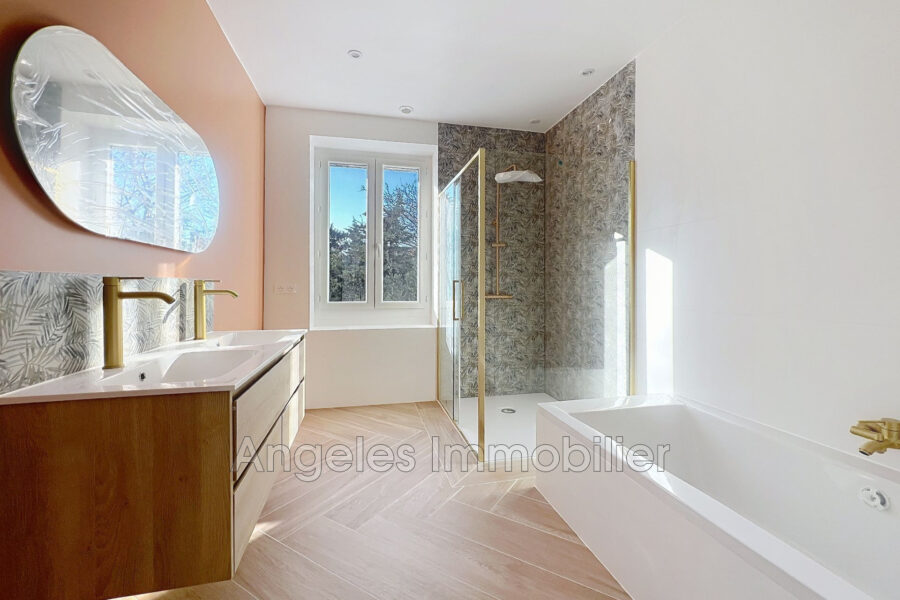Maison à vendre à Juan-les-Pins — Vue mer — photo 20