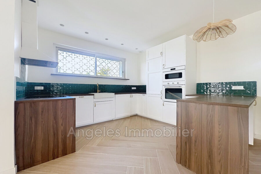 Maison à vendre à Juan-les-Pins — Vue mer — photo 2