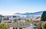 Maison à vendre à Juan-les-Pins — Vue mer — photo 1