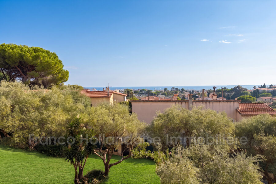 Appartement à vendre à Antibes — Vue mer — photo 2