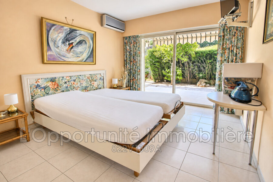 Appartement à vendre à Cannes — Vue parc & jardin — photo 9