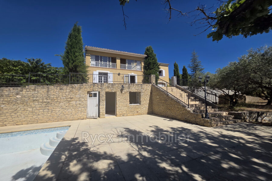 Maison à vendre à Saint-Saturnin-lès-Apt — Vue montagne — photo 2