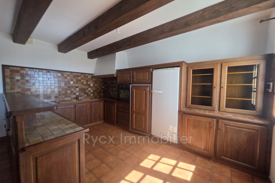 Maison à vendre à Saint-Saturnin-lès-Apt — Vue montagne — photo 8
