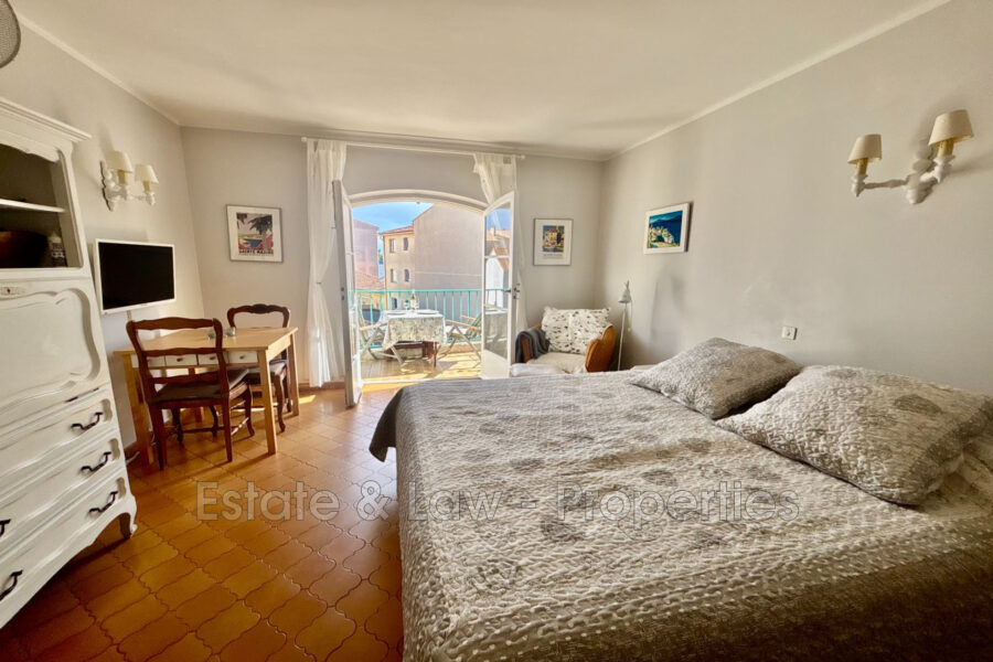 Appartement à vendre à Sainte-Maxime — Vue sur la ville — photo 2
