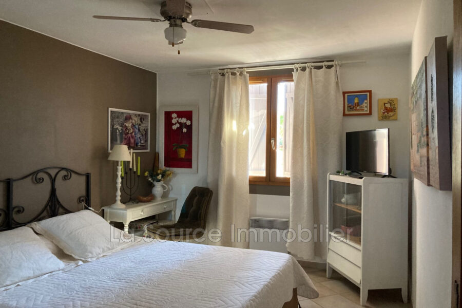 Maison à vendre à Vidauban — Vue parc & jardin — photo 12