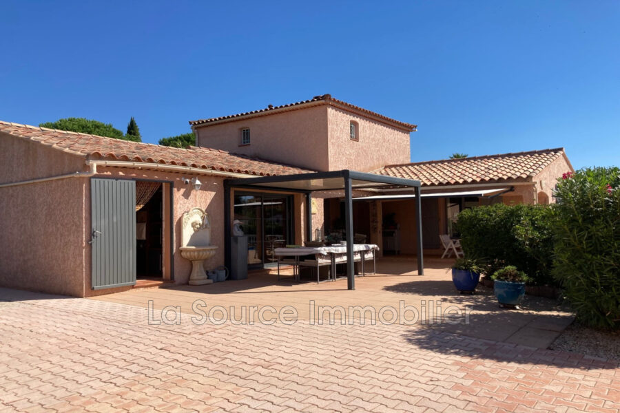 Maison à vendre à Vidauban — Vue parc & jardin — photo 2
