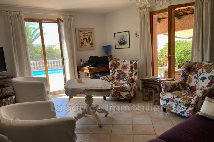 Maison à vendre à Vidauban — Vue parc & jardin — photo 8