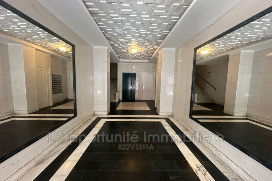 Appartement à vendre à Nice — Vue sur la ville — photo 7