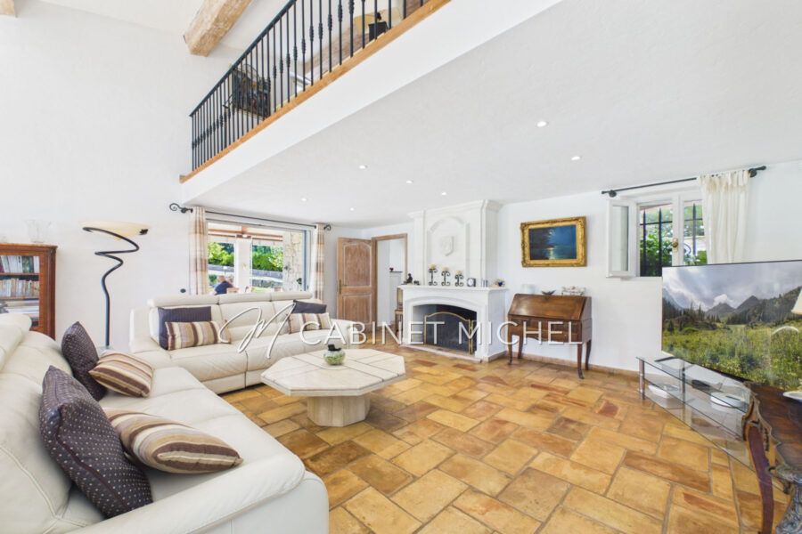 Maison à vendre à Le Rouret — Vue mer — photo 14