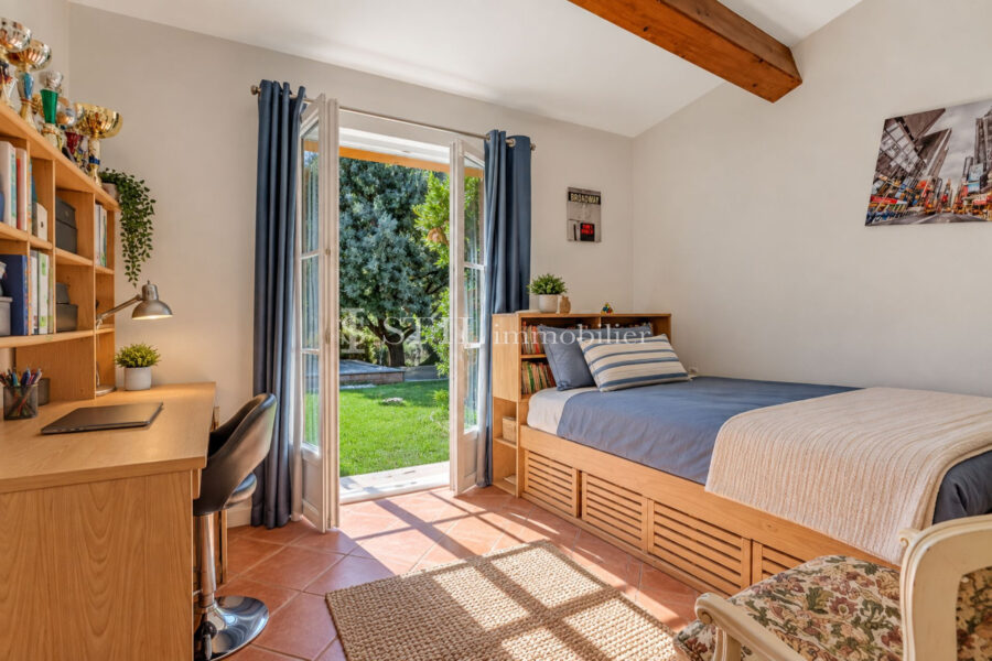 Maison à vendre à Le Plan-de-la-Tour — Vue dégagée — photo 11