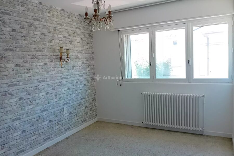Maison à vendre à Blaye-les-Mines — Vue parc & jardin — photo 8